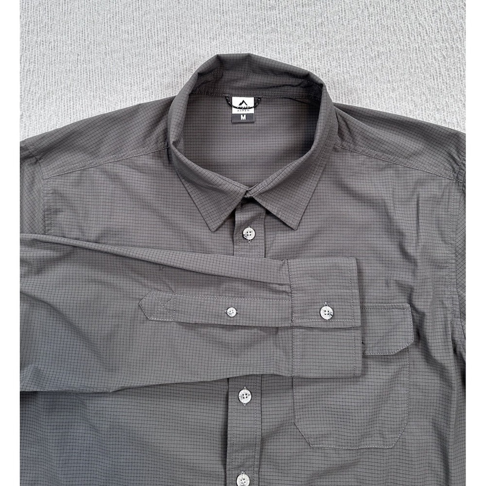 Strafe Aspen Shirt Mens Medium Gray Savage Perforated Tech UPF Hiking Outdoor